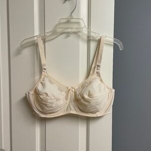 Bali Lace Underwire Bra, 40C, Style 0180, light beige